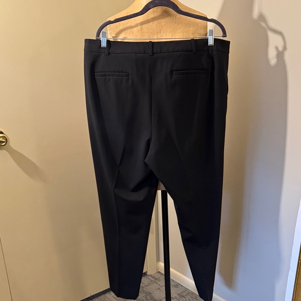 Classic Black Women's Trousers - Picture 4 of 8